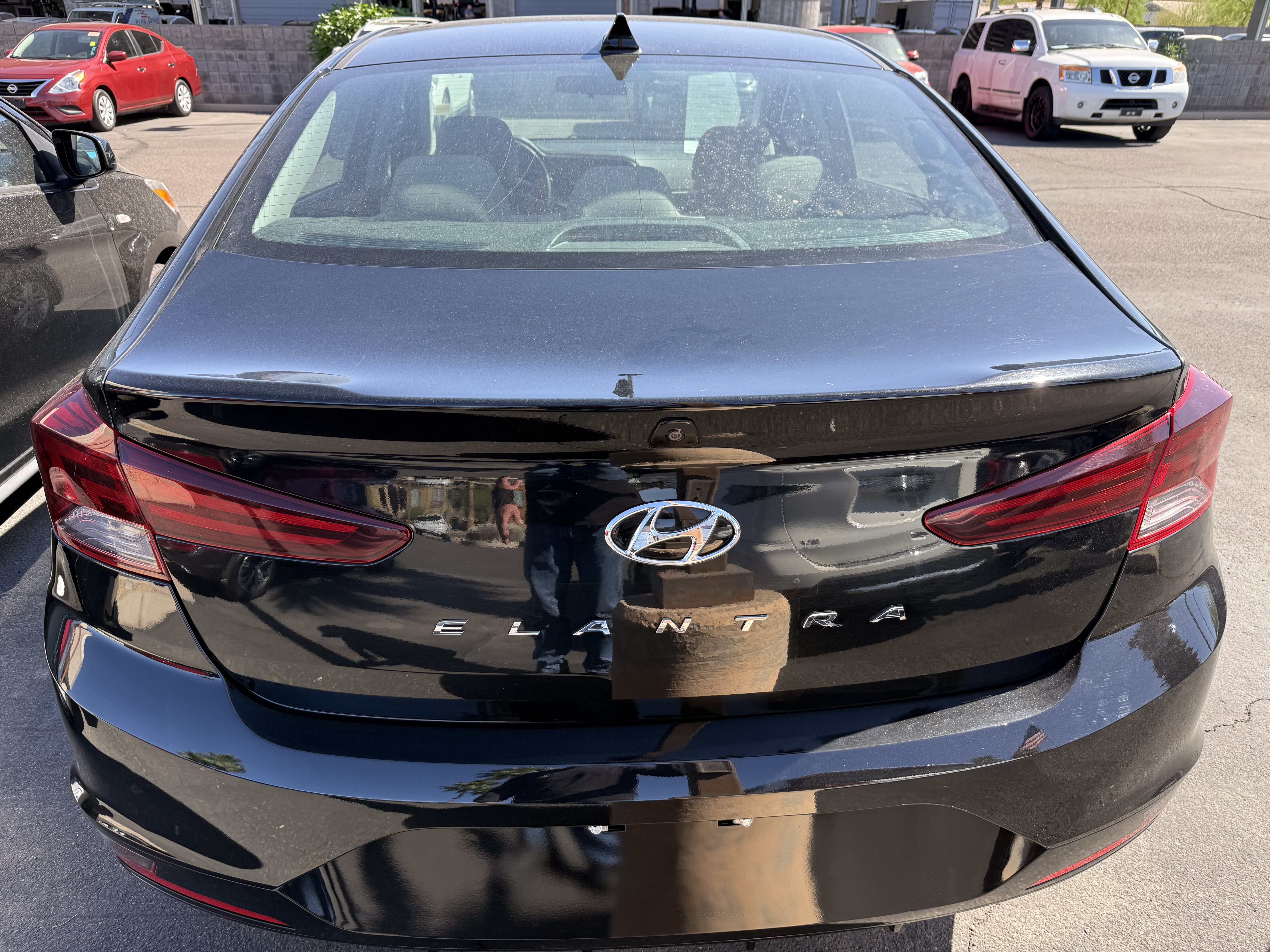 2020 Hyundai Elantra in Phoenix, AZ 85022 - 18128383 5