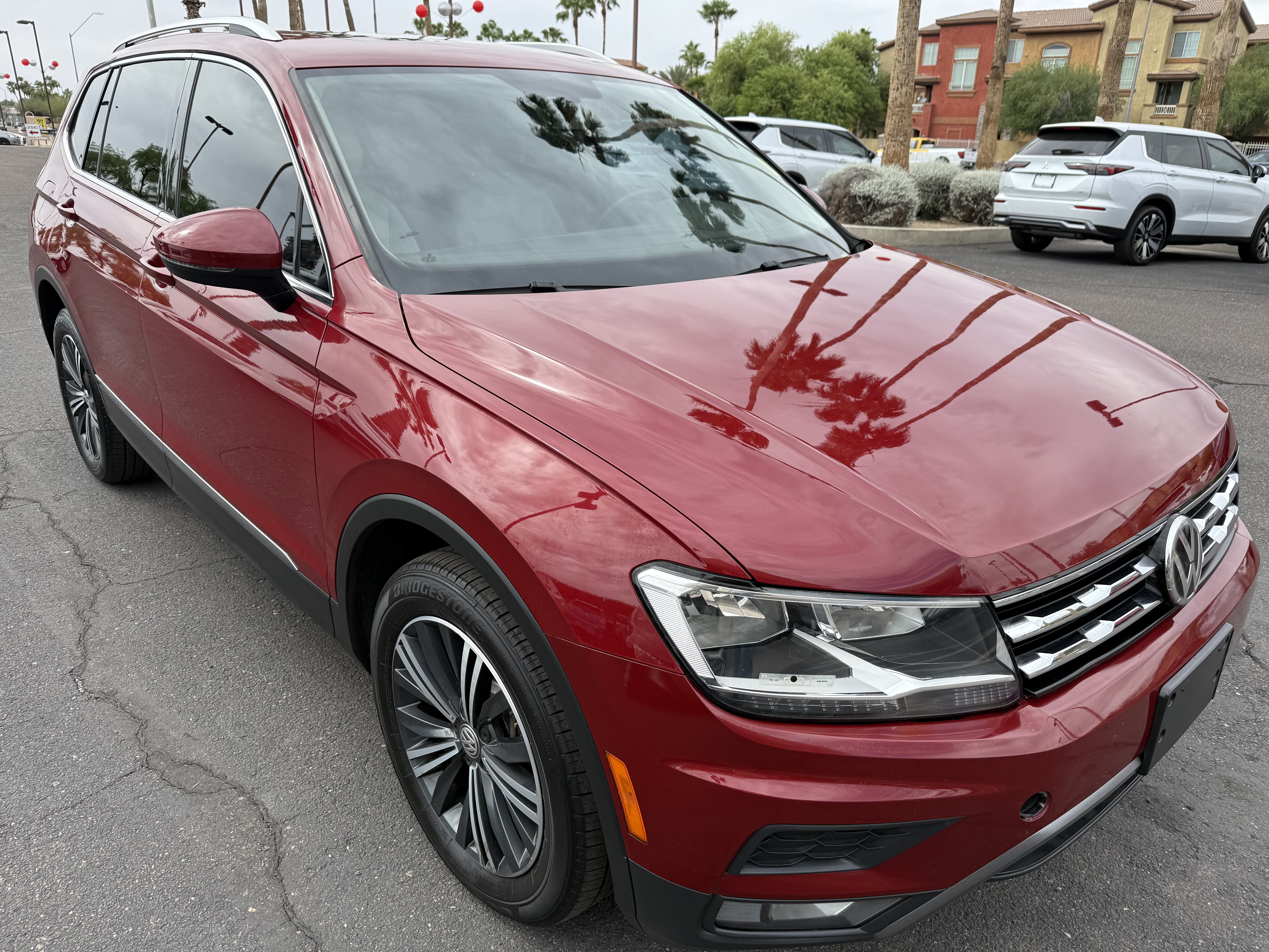 2018 Volkswagen Tiguan in Phoenix, AZ 85022 - 18128384 3