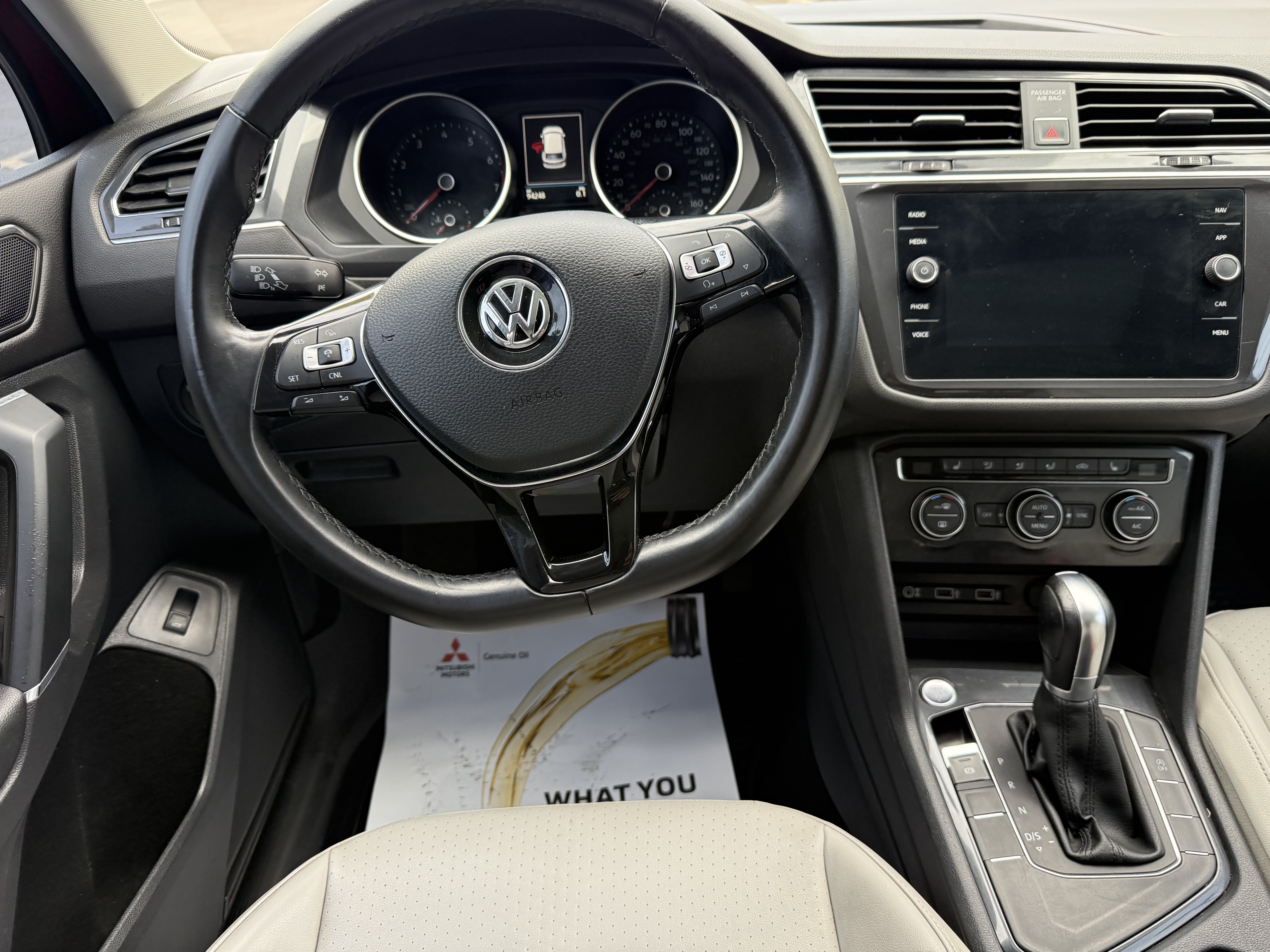 2018 Volkswagen Tiguan in Phoenix, AZ 85022 - 18128384 7