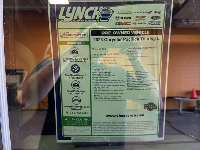 2023 Chrysler Pacifica in Burlington, WI 53105 - 18128389 40