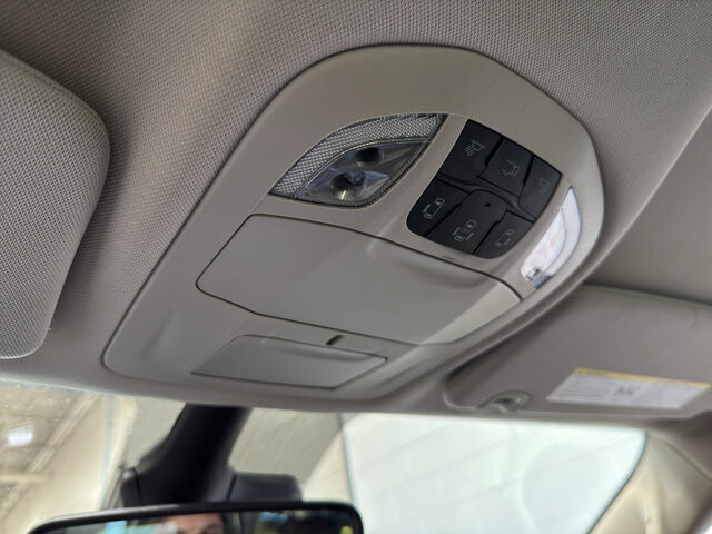 2023 Chrysler Pacifica in Burlington, WI 53105 - 18128389 36