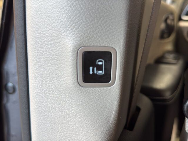 2023 Chrysler Pacifica in Burlington, WI 53105 - 18128389 15