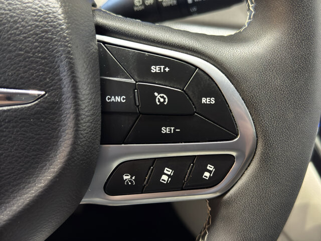 2023 Chrysler Pacifica in Burlington, WI 53105 - 18128389 27