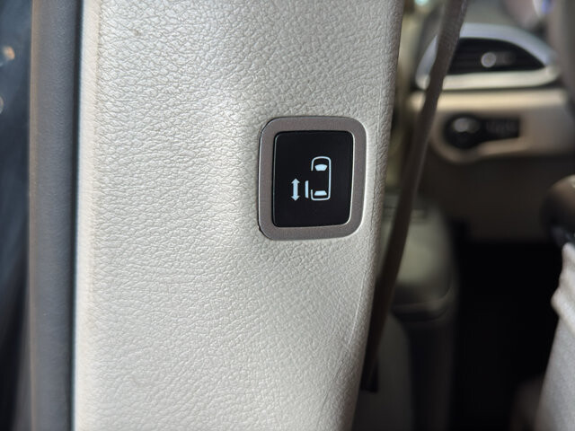 2023 Chrysler Pacifica in Burlington, WI 53105 - 18128390 15