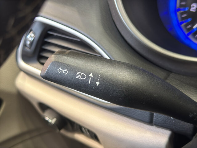 2023 Chrysler Pacifica in Burlington, WI 53105 - 18128390 26