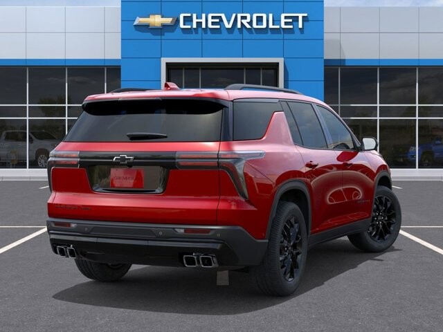 2026 Chevrolet Traverse in Burlington, WI 53105 - 18128391 4