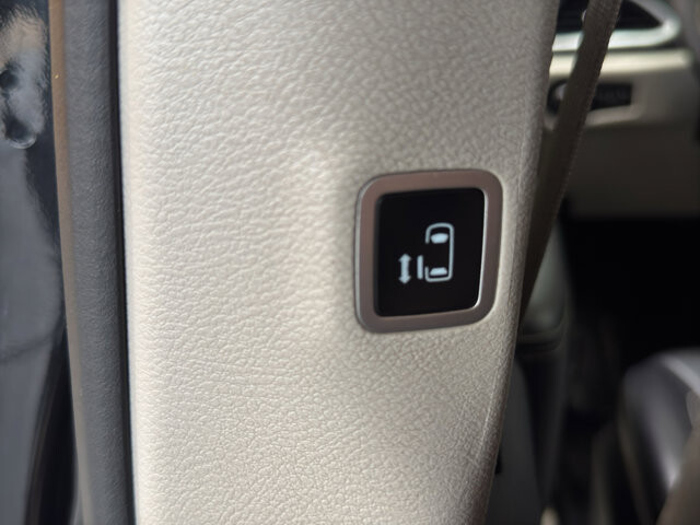 2023 Chrysler Pacifica in Burlington, WI 53105 - 18128392 15