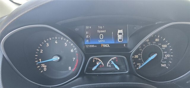 2017 Ford Focus in Mesa, AZ 85212 - 18128397 15