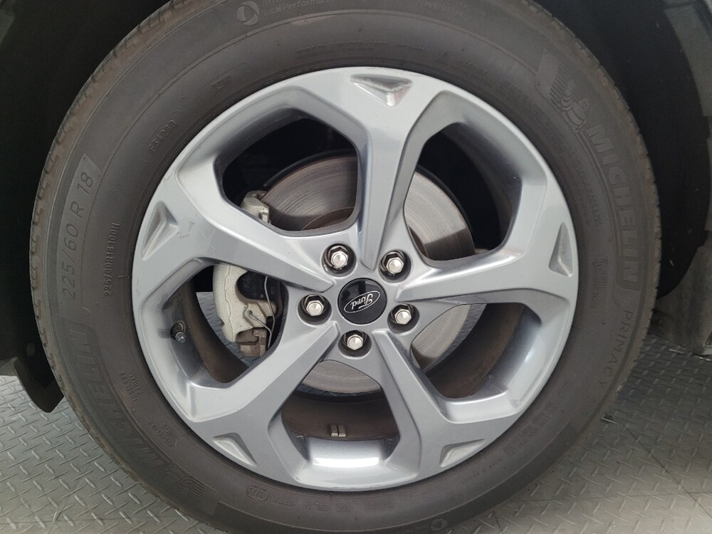 2023 Ford Escape in Riverside, CA 92504 - 18128417 31