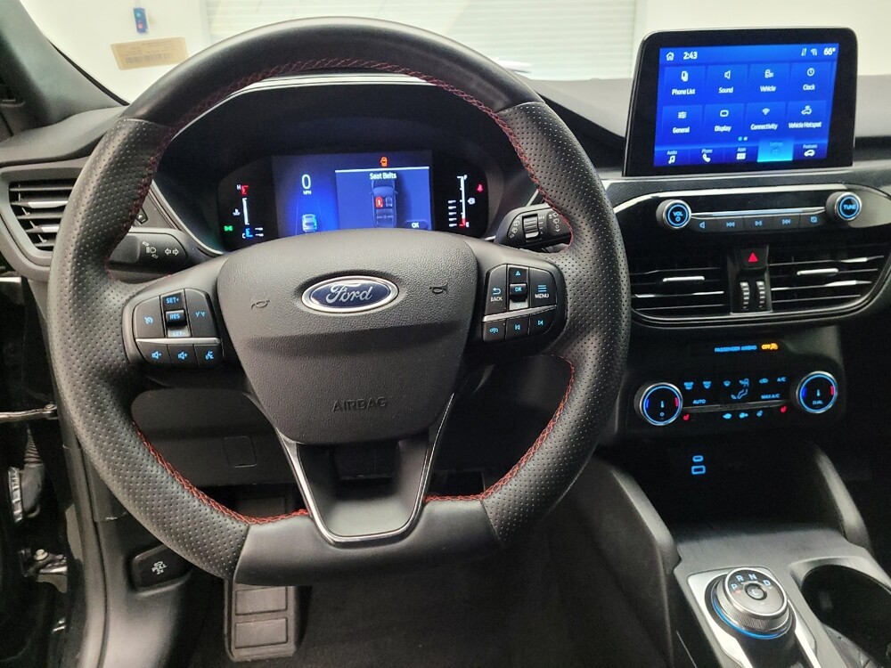 2023 Ford Escape in Riverside, CA 92504 - 18128417 22