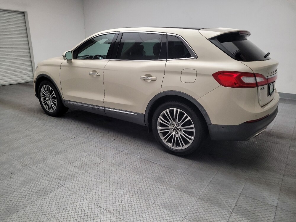 2016 Lincoln MKX in Riverside, CA 92504 - 18128422 3