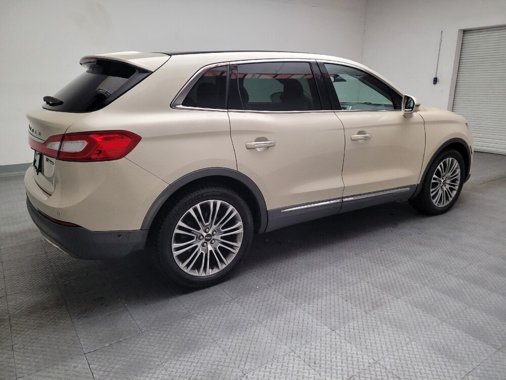 2016 Lincoln MKX in Riverside, CA 92504 - 18128422 10