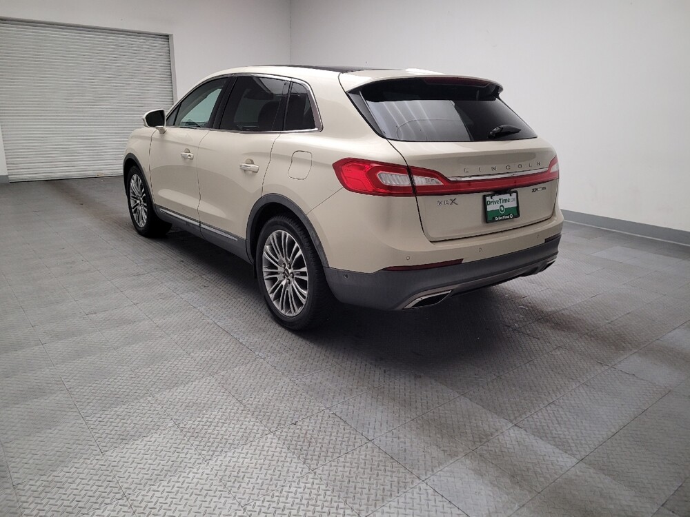 2016 Lincoln MKX in Riverside, CA 92504 - 18128422 5