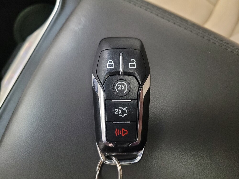 2016 Lincoln MKX in Riverside, CA 92504 - 18128422 32