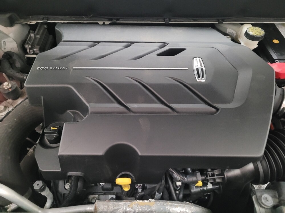 2016 Lincoln MKX in Riverside, CA 92504 - 18128422 30