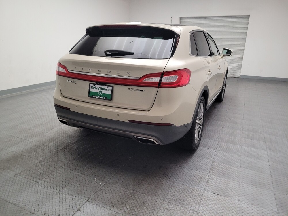 2016 Lincoln MKX in Riverside, CA 92504 - 18128422 7