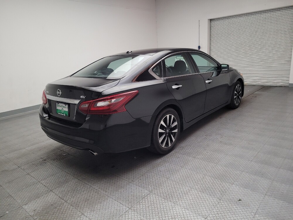 2018 Nissan Altima in Sacramento, CA 95821 - 18128423 9