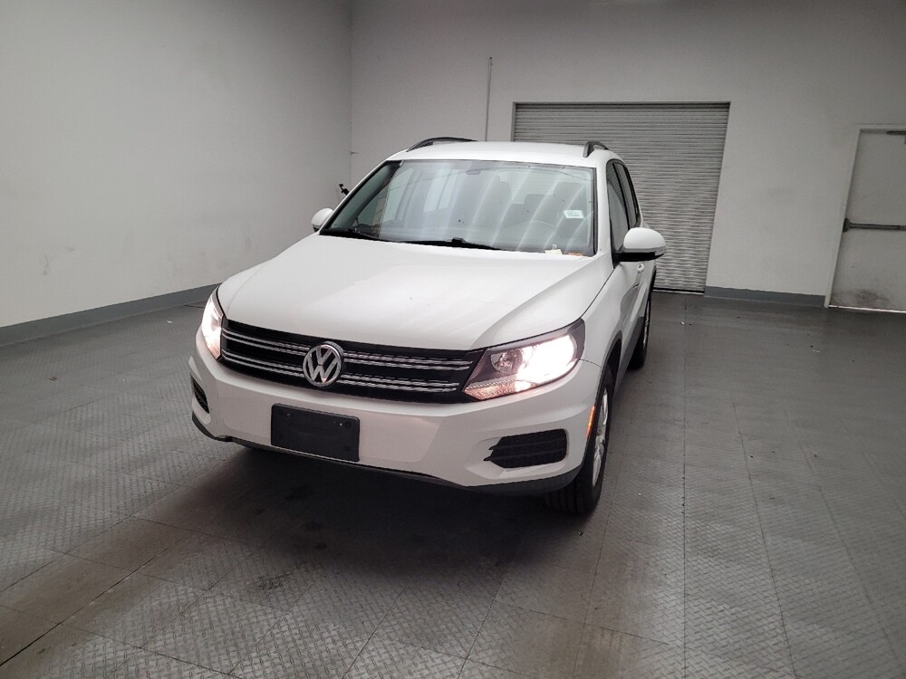 2017 Volkswagen Tiguan in Downey, CA 90241 - 18128425 15