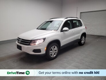 2017 Volkswagen Tiguan in Downey, CA 90241