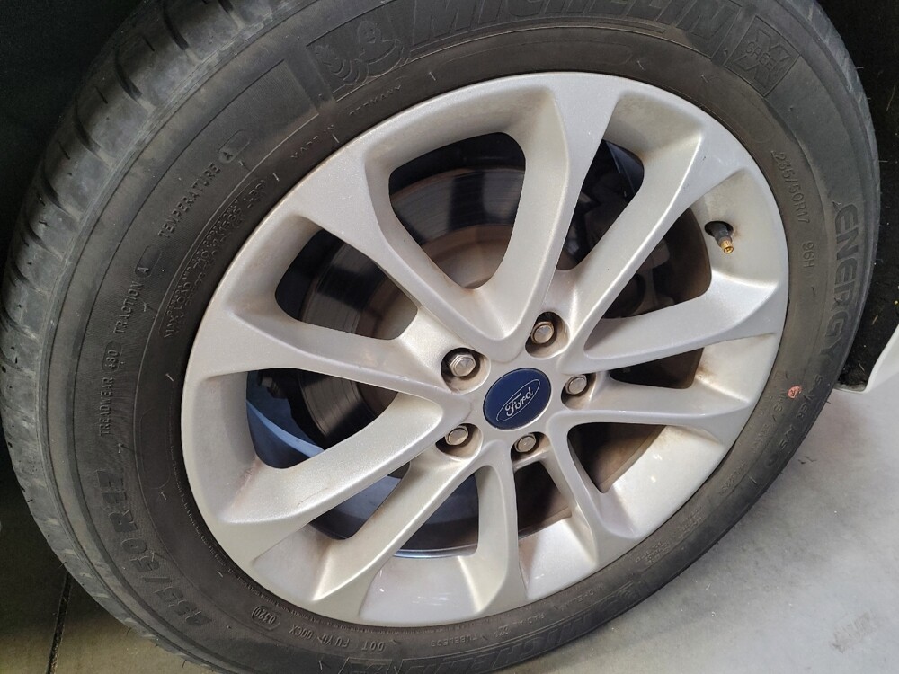 2020 Ford Fusion in Downey, CA 90241 - 18128429 31