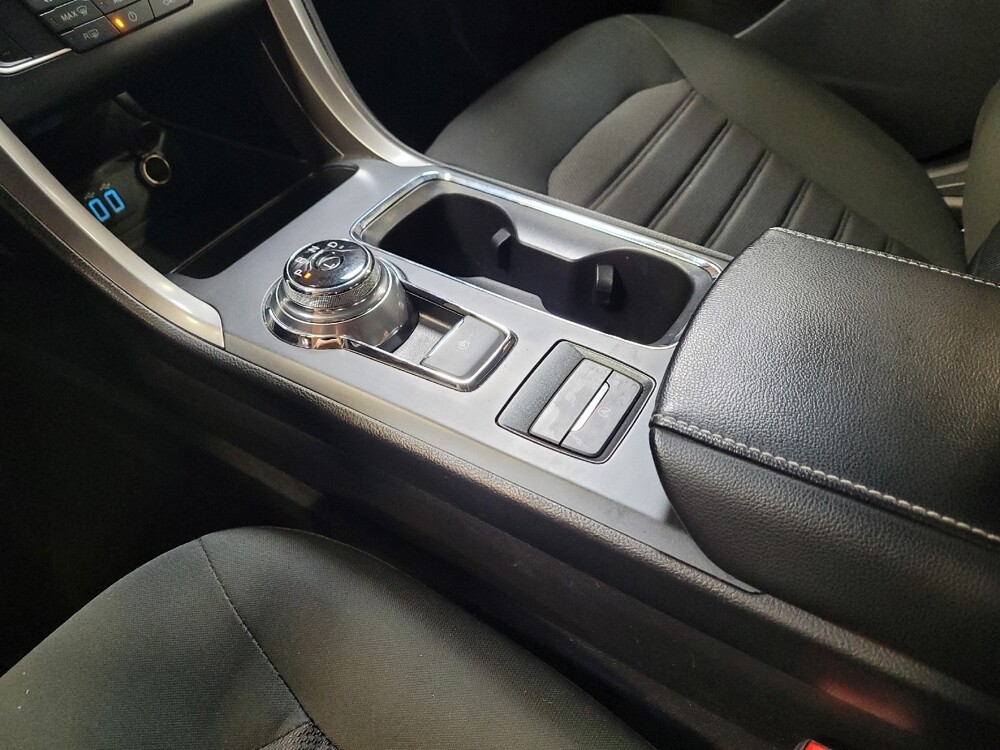 2020 Ford Fusion in Downey, CA 90241 - 18128429 26