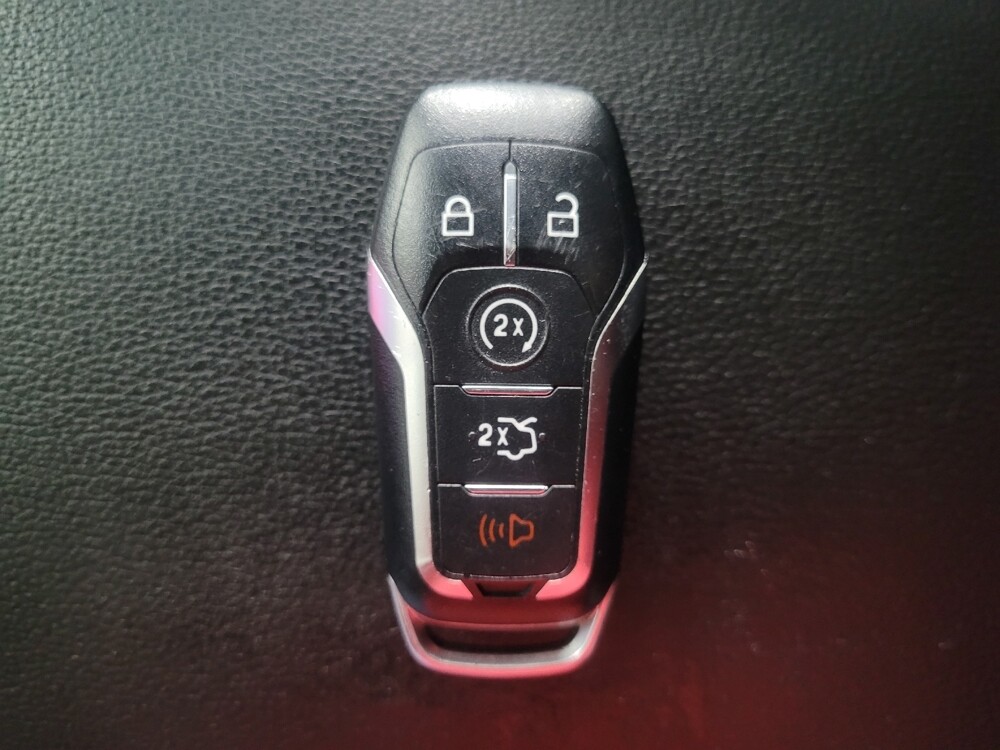 2016 Ford Explorer in Chattanooga, TN 37421 - 18128439 32