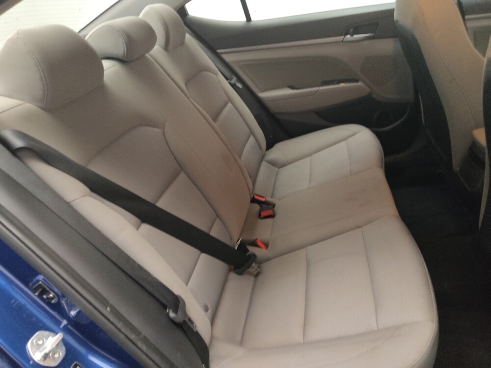 2018 Hyundai Elantra in Knoxville, TN 37923 - 18128442 19