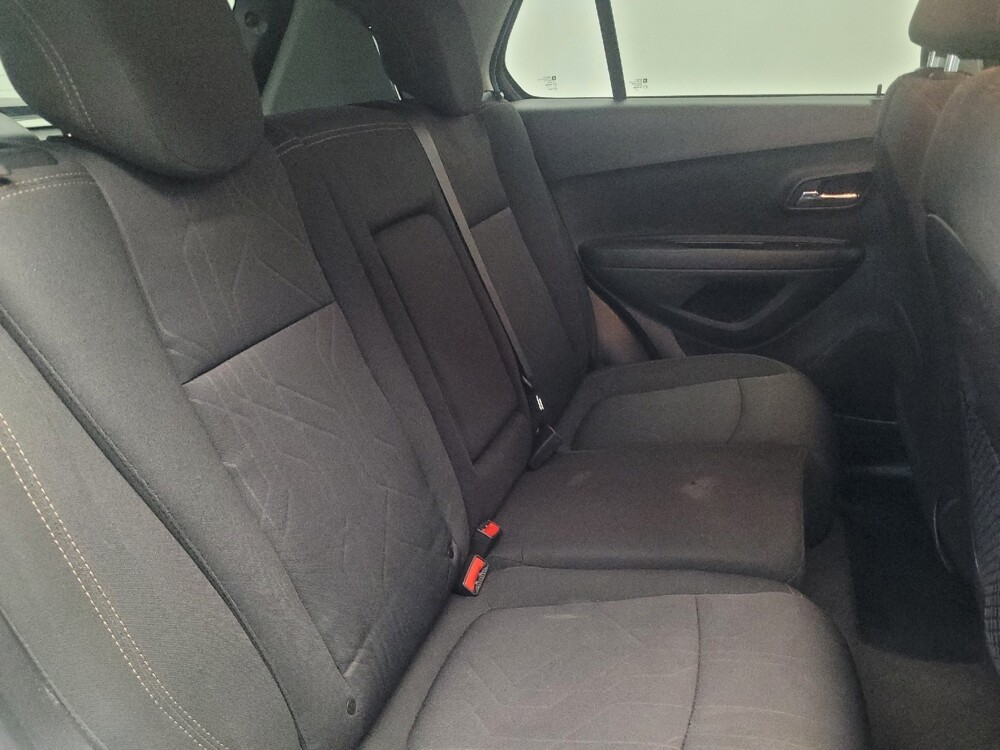 2020 Chevrolet Trax in Union City, GA 30291 - 18128450 19