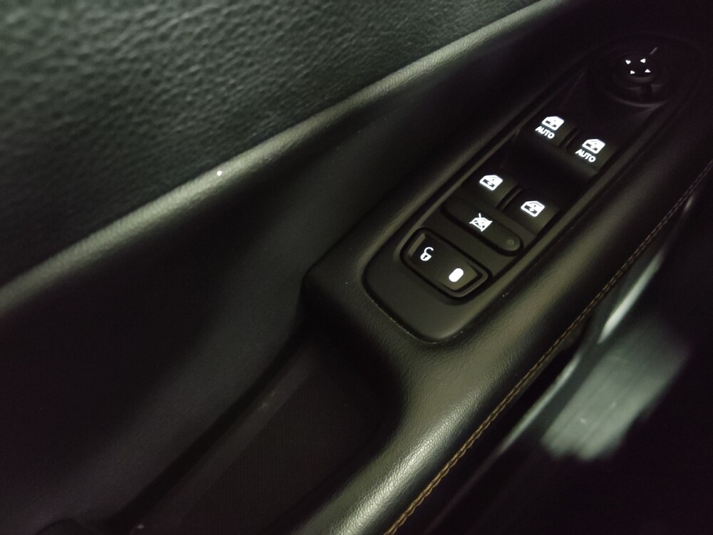 2018 Jeep Compass in Union City, GA 30291 - 18128451 27