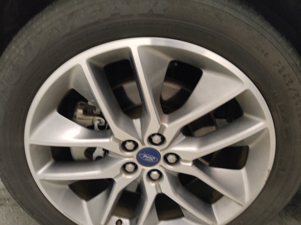 2018 Ford Edge in Conyers, GA 30094 - 18128452 31