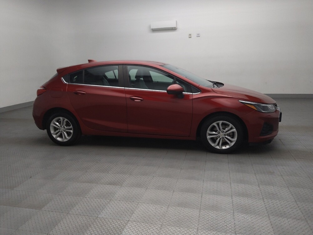 2019 Chevrolet Cruze in Live Oak, TX 78233 - 18128470 11