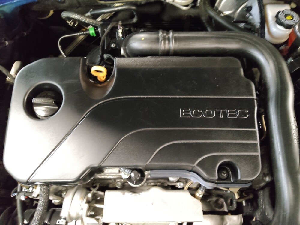 2019 Chevrolet Malibu in Oklahoma City, OK 73139 - 18128471 30