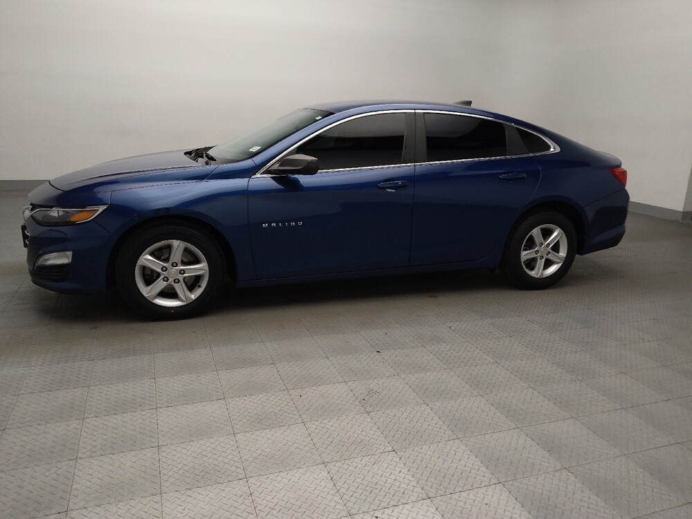 2019 Chevrolet Malibu in Oklahoma City, OK 73139 - 18128471 2