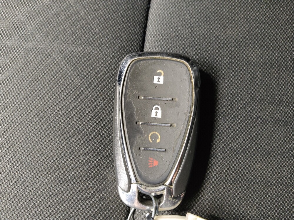 2017 Chevrolet Trax in Live Oak, TX 78233 - 18128475 32