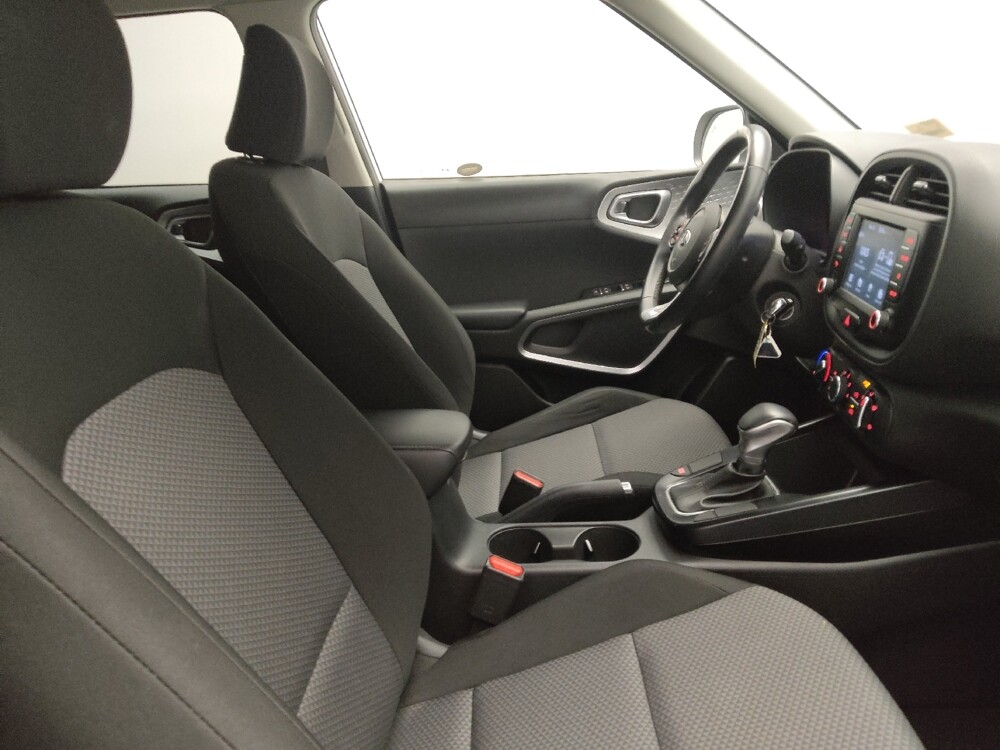 2020 Kia Soul in Live Oak, TX 78233 - 18128479 21