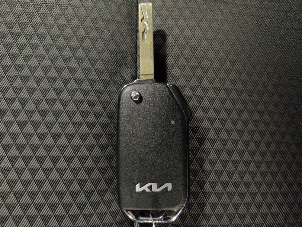 2020 Kia Soul in Live Oak, TX 78233 - 18128479 32