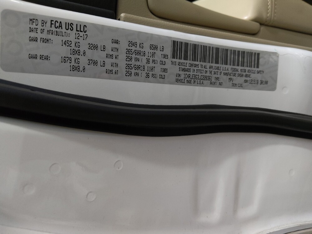 2018 Jeep Grand Cherokee in Round Rock, TX 78664 - 18128482 33