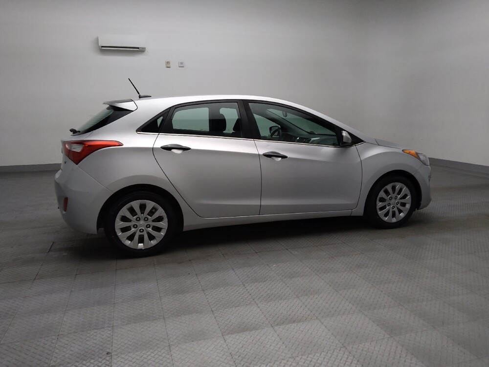 2017 Hyundai Elantra in Oklahoma City, OK 73139 - 18128483 10