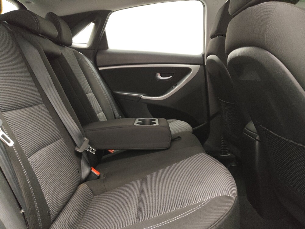 2017 Hyundai Elantra in Oklahoma City, OK 73139 - 18128483 19