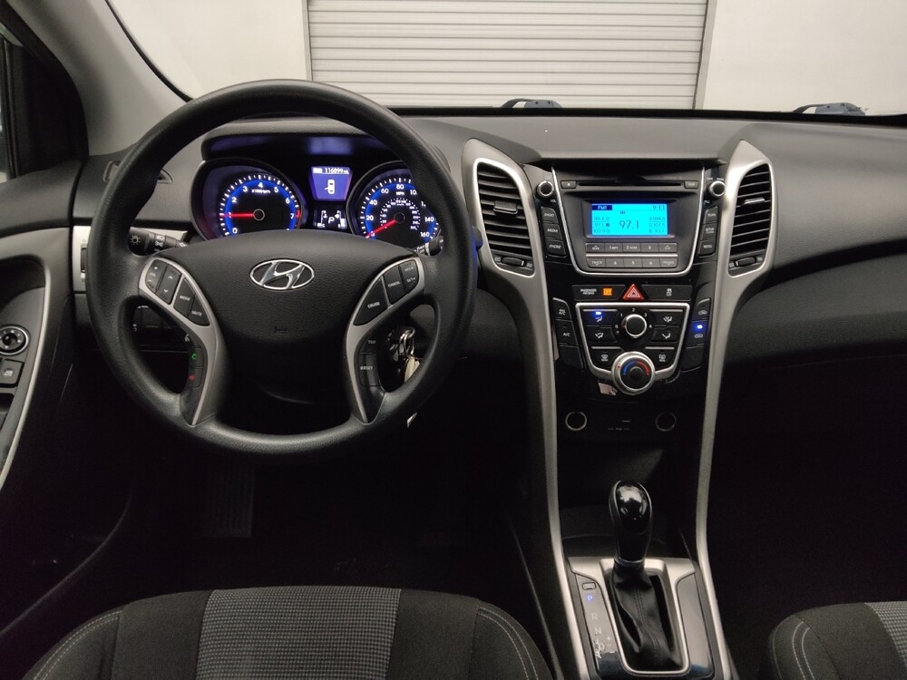 2017 Hyundai Elantra in Oklahoma City, OK 73139 - 18128483 22