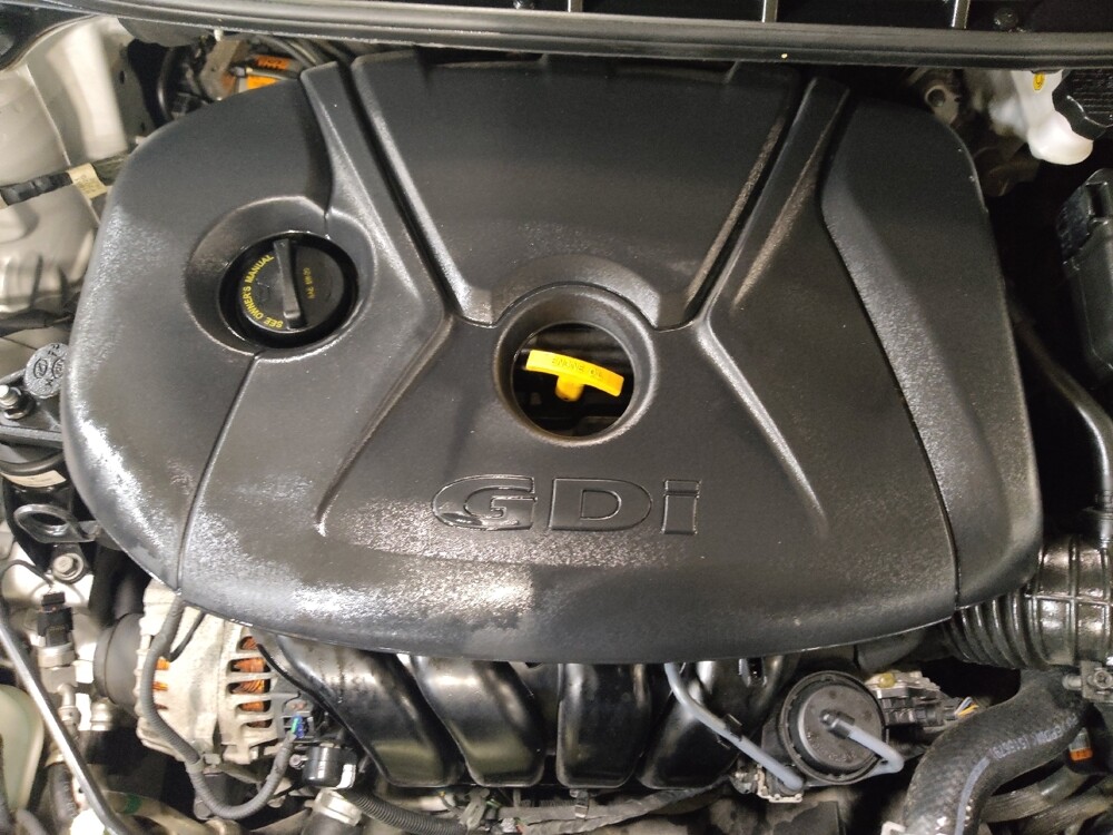 2017 Hyundai Elantra in Oklahoma City, OK 73139 - 18128483 30