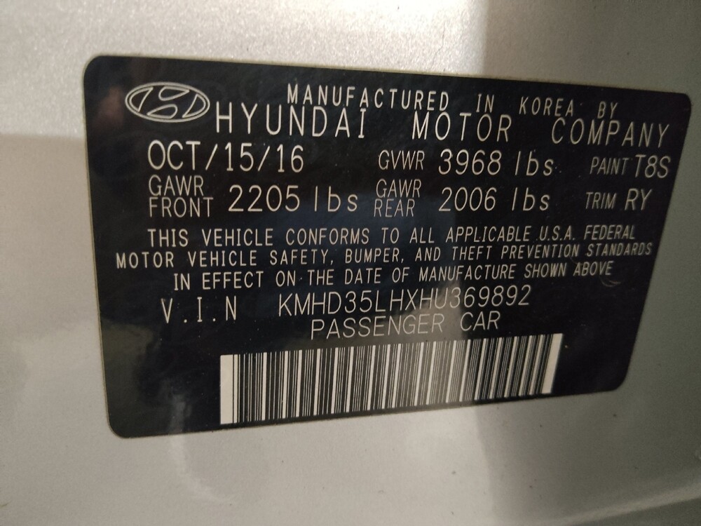 2017 Hyundai Elantra in Oklahoma City, OK 73139 - 18128483 33