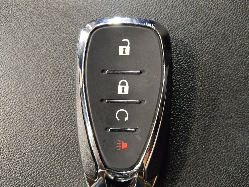 2021 Chevrolet Equinox in San Antonio, TX 78238 - 18128487 32