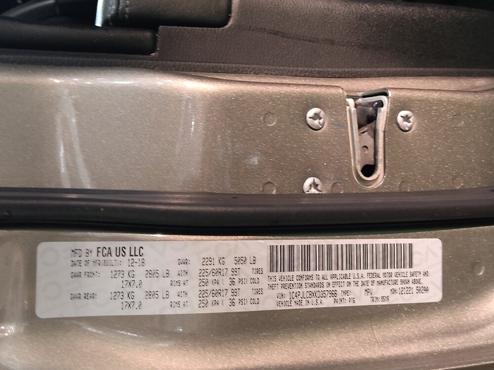 2019 Jeep Cherokee in Live Oak, TX 78233 - 18128489 33