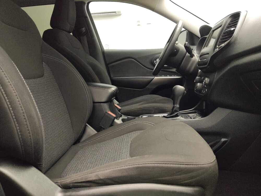 2019 Jeep Cherokee in Live Oak, TX 78233 - 18128489 21