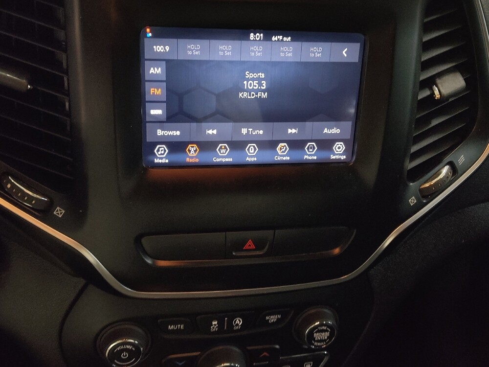 2019 Jeep Cherokee in Live Oak, TX 78233 - 18128489 25