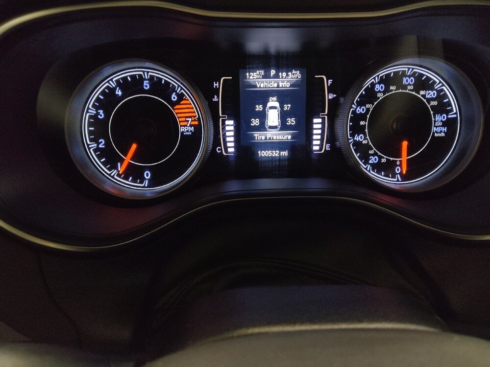 2019 Jeep Cherokee in Live Oak, TX 78233 - 18128489 23