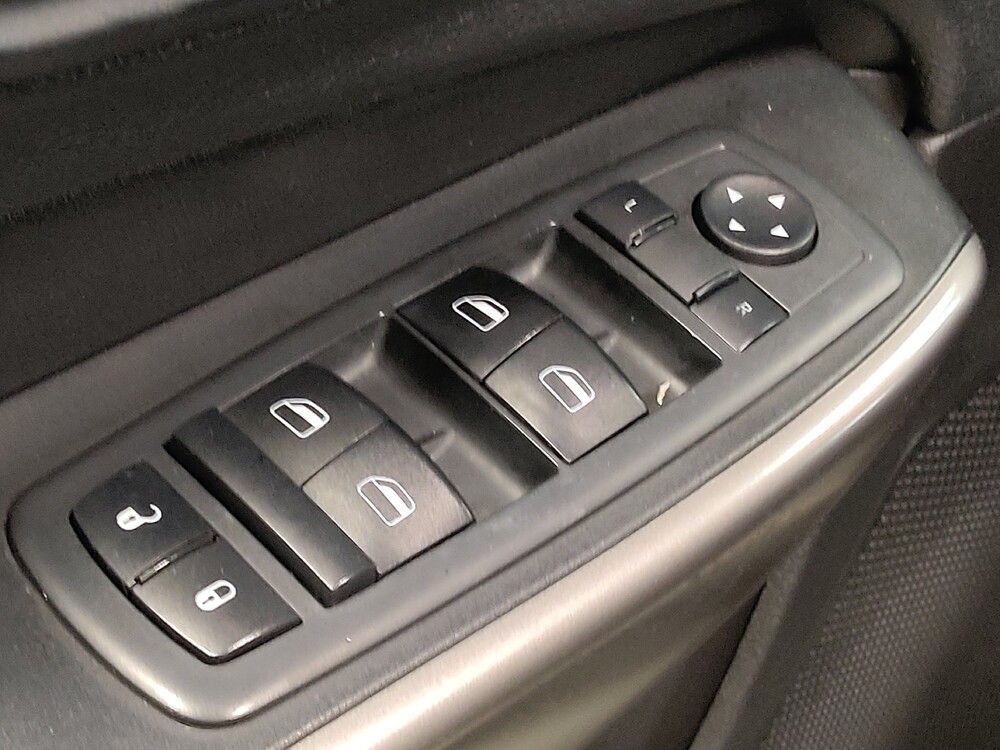 2019 Jeep Cherokee in Live Oak, TX 78233 - 18128489 27