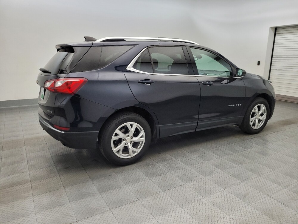 2020 Chevrolet Equinox in Glendale, AZ 85301 - 18128498 10