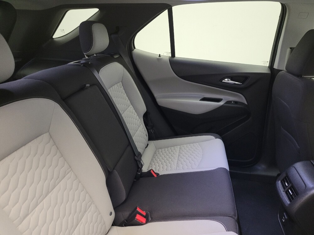 2020 Chevrolet Equinox in Glendale, AZ 85301 - 18128498 19